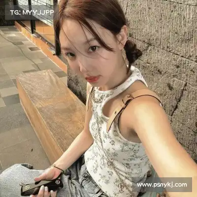 花雯云